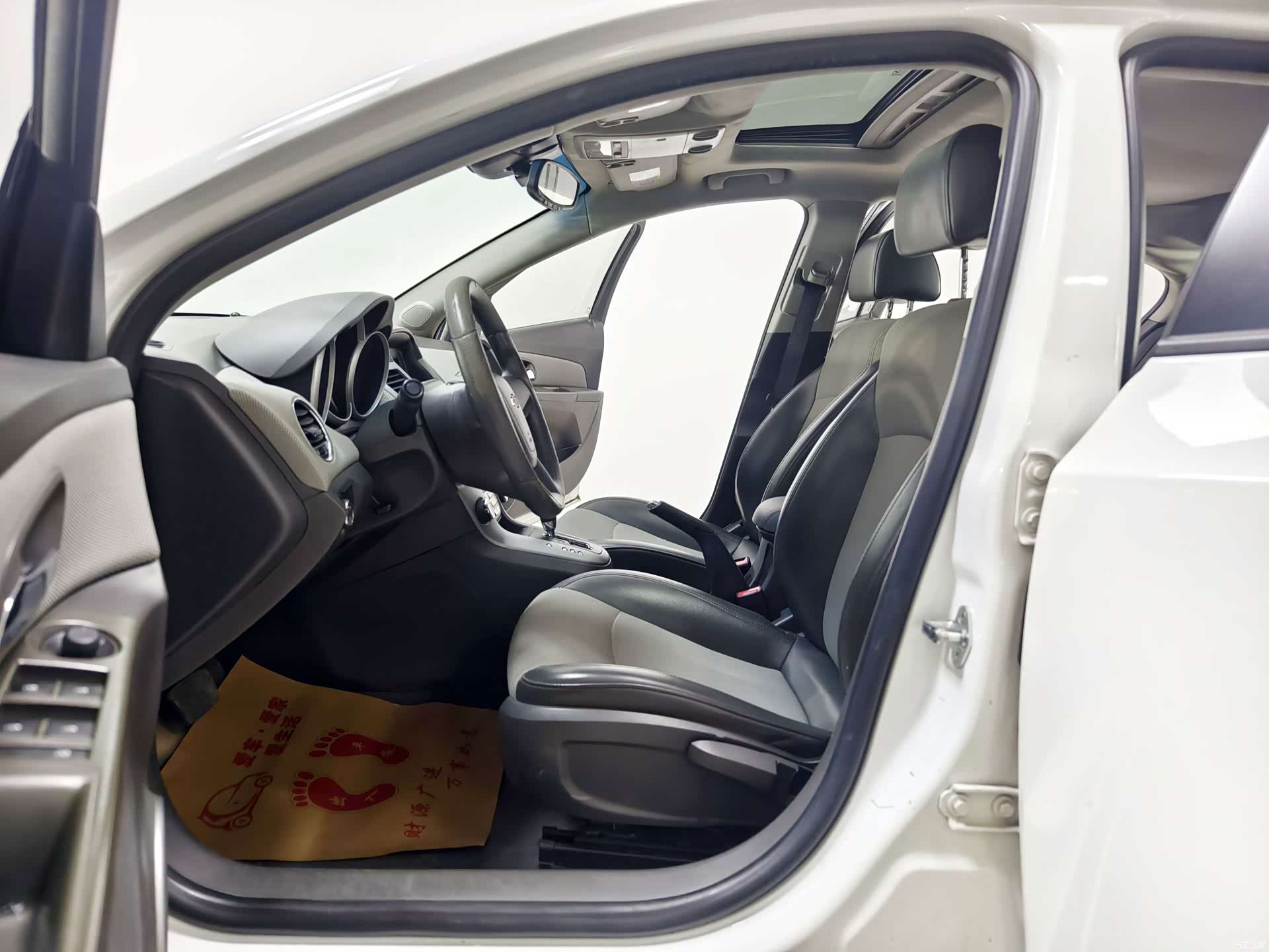 Chevrolet SE, 2013 11