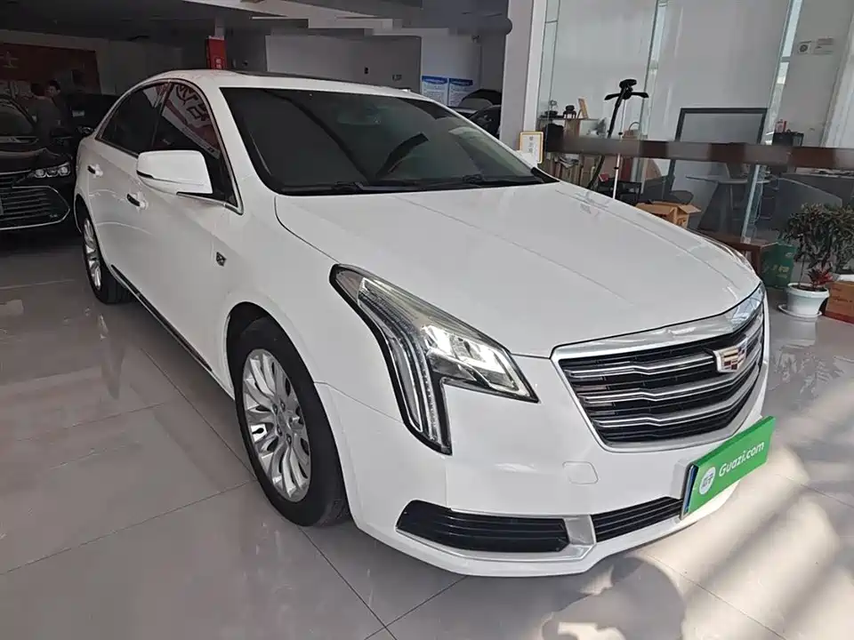 Cadillac XTS