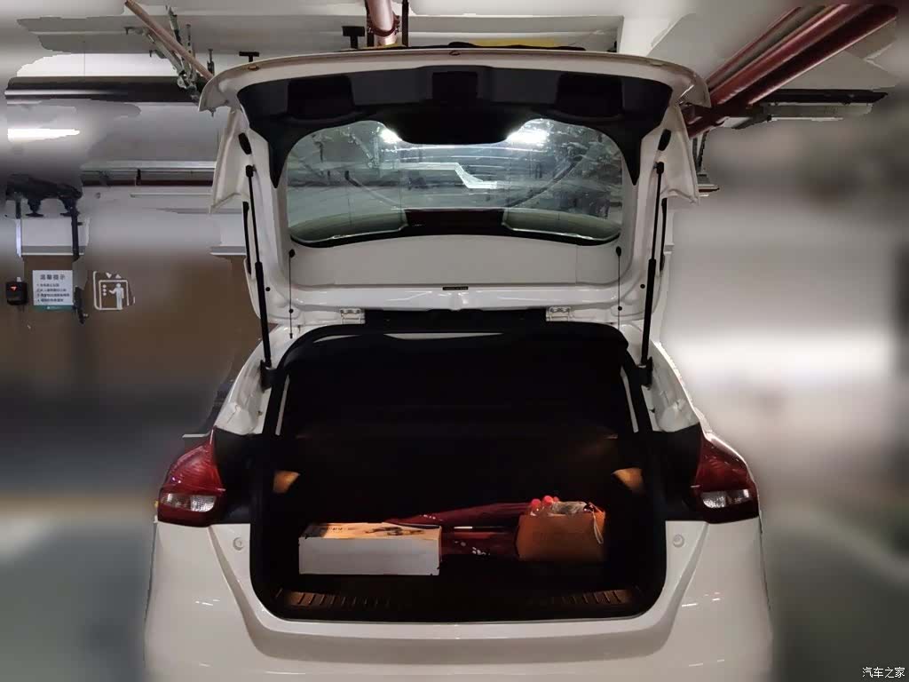 Ford Focus, 2016 16