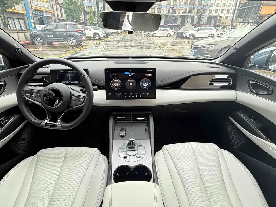 BYD Seal 06