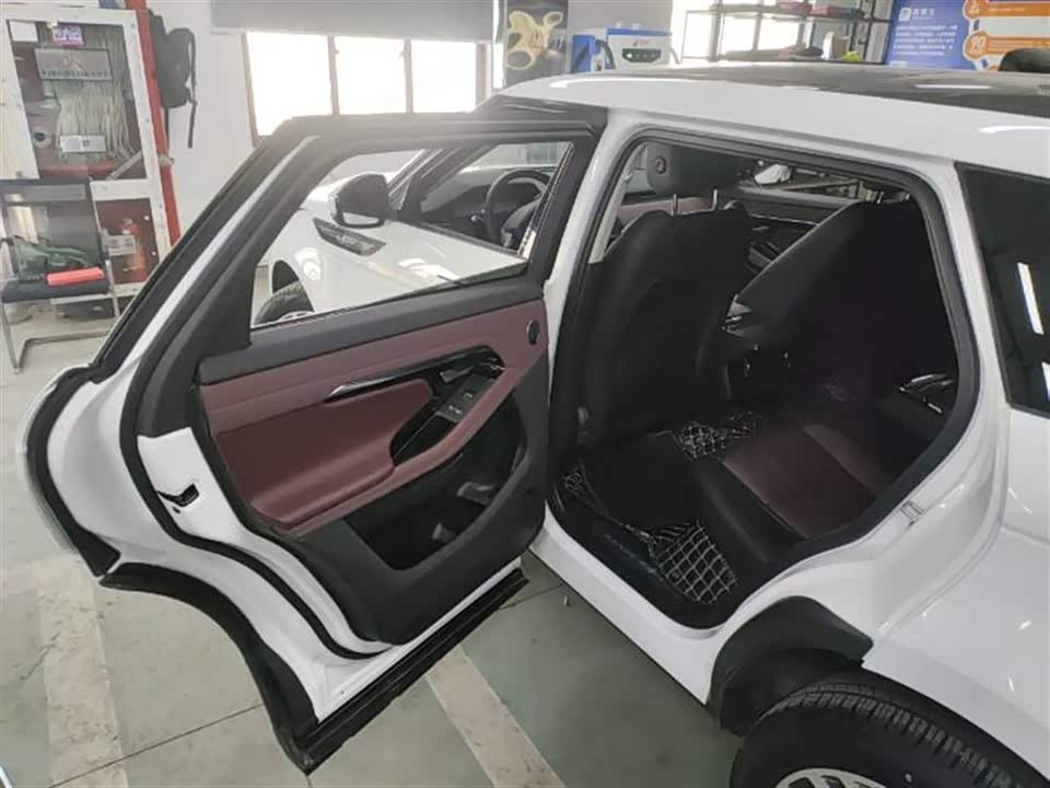 Land Rover Range Rover Aurora