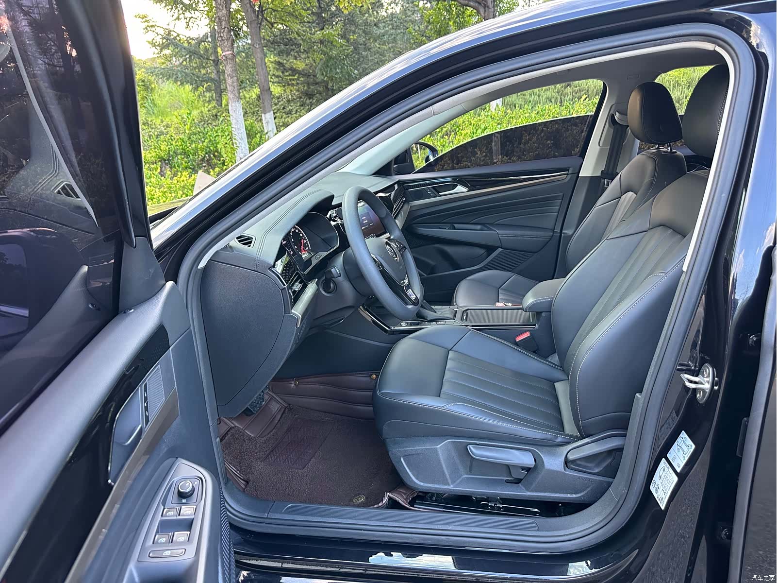 Volkswagen Passat, 2020 8