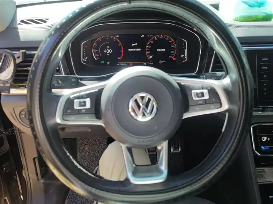 Volkswagen Tourang