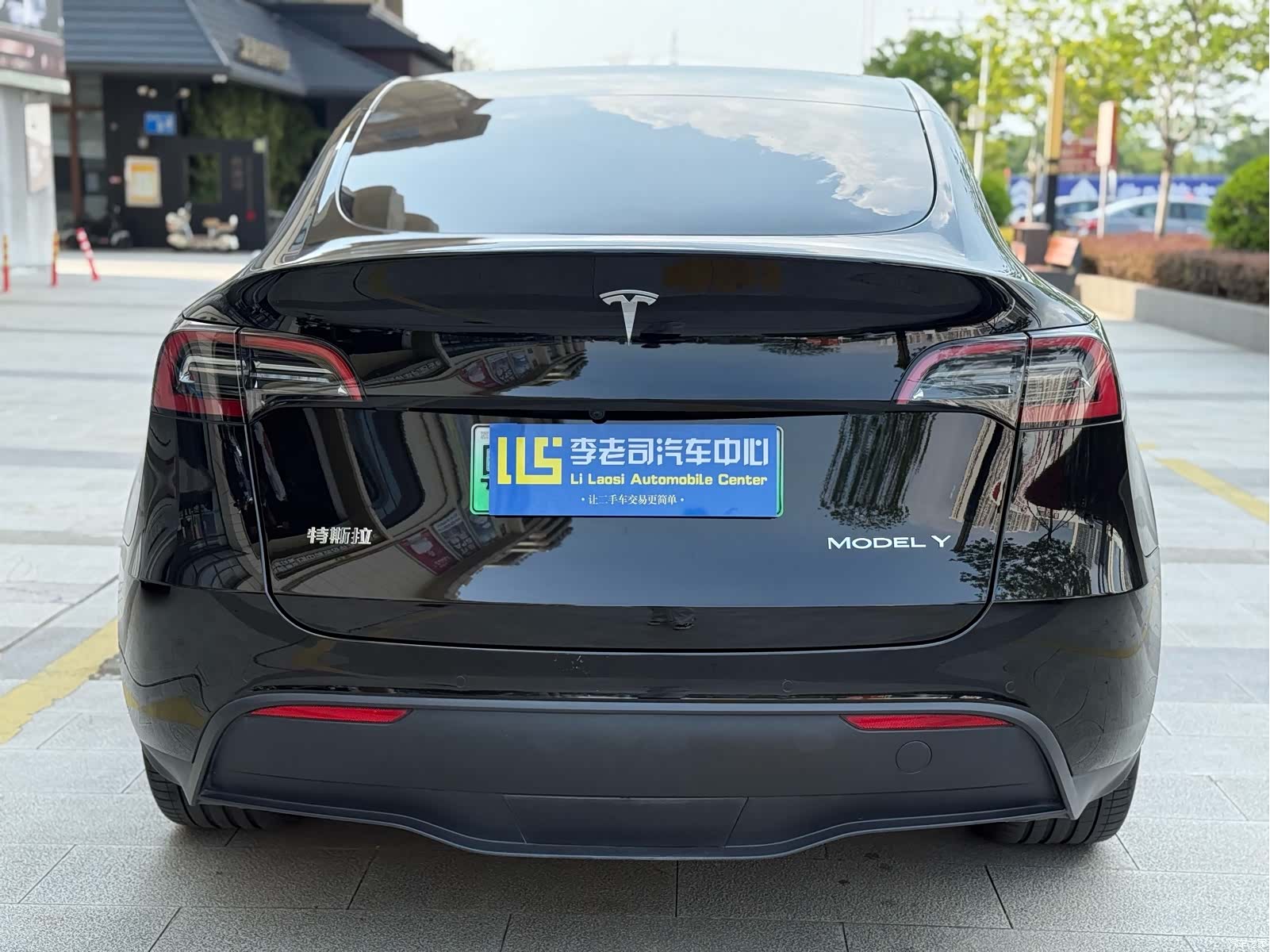 Tesla Model Y, 2023 все фото
