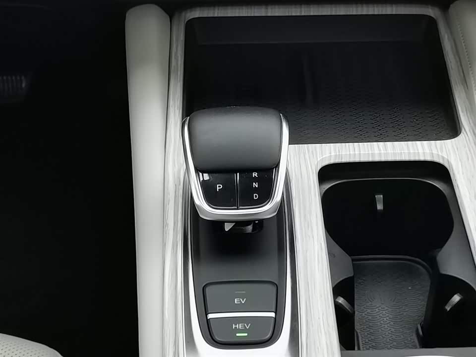 Chery Fulwin Fengyun A8