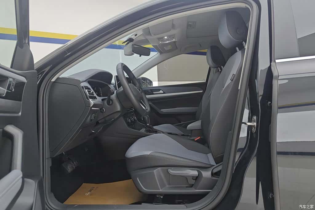 Volkswagen Lavida, 2024 9