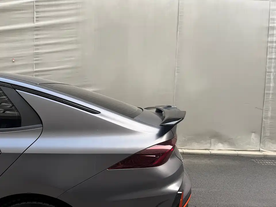 Trumpchi Shadow Leopard