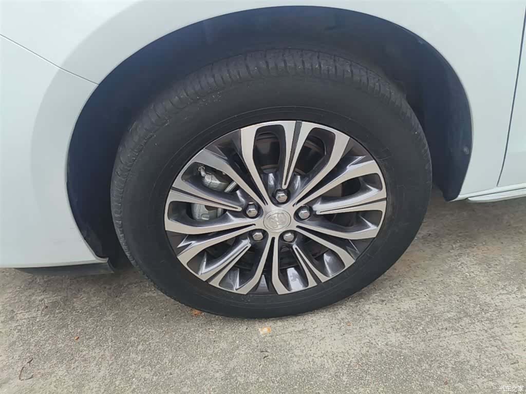 Buick GL8, 2024 23