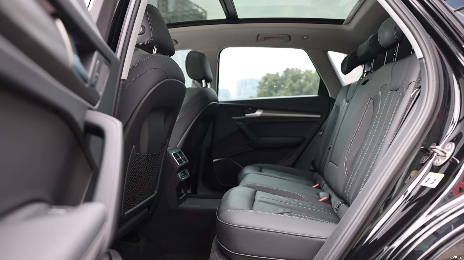 Audi Q5L, 2022 12