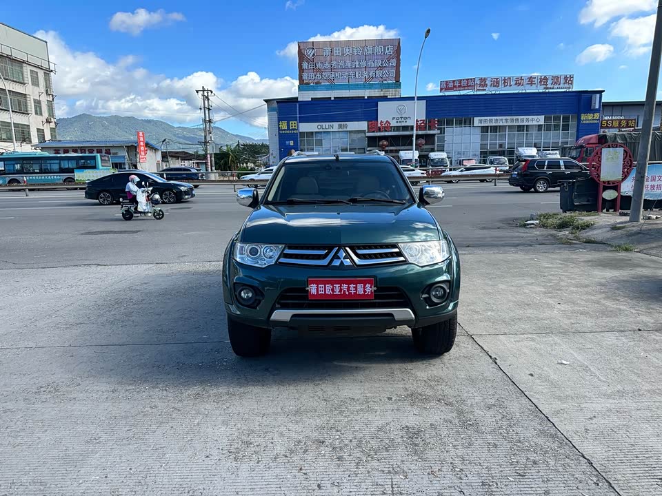 Mitsubishi Pajero Jinchang