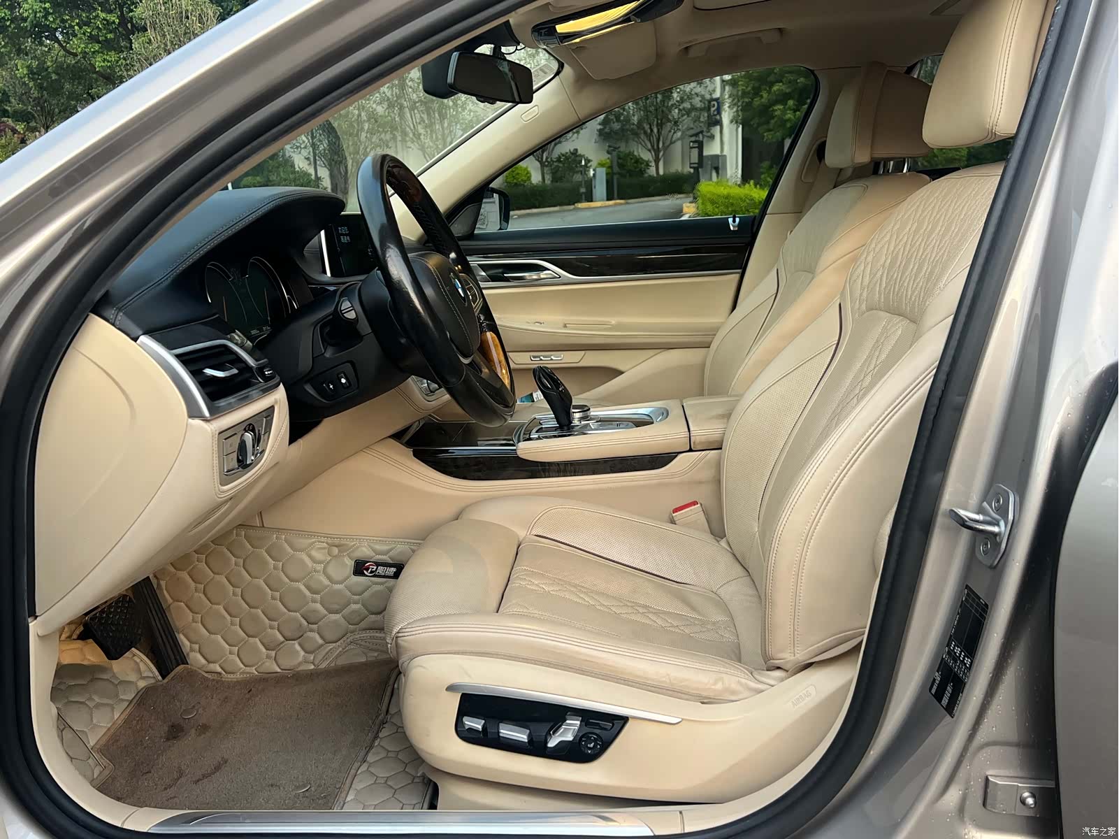 BMW 7 Series, 2016 9
