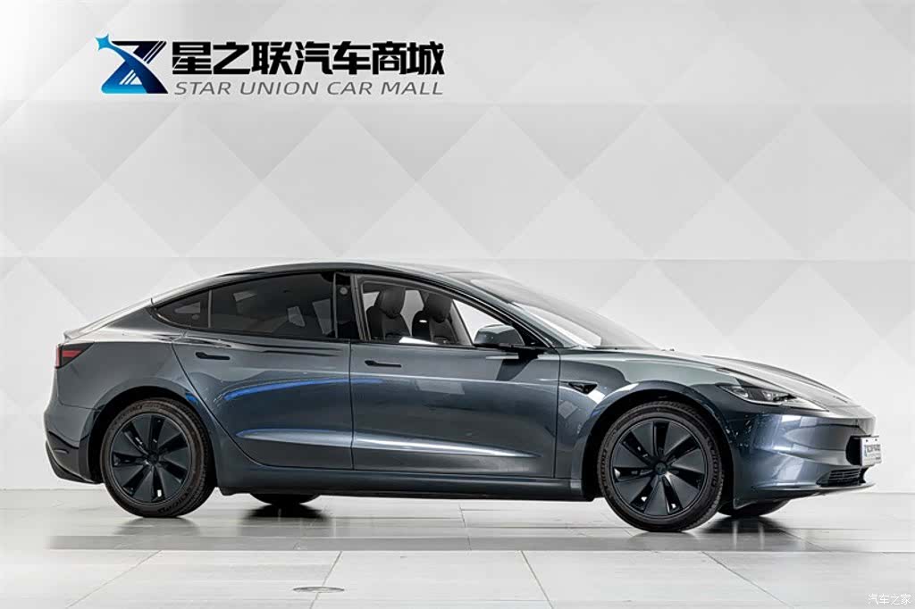 Tesla Model 3, 2024 все фото