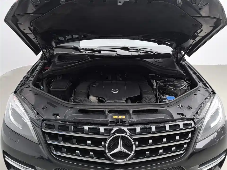 Mercedes-Benz M class