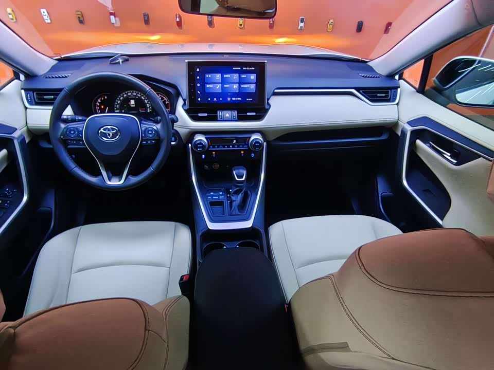 Toyota RAV4 Rongfang