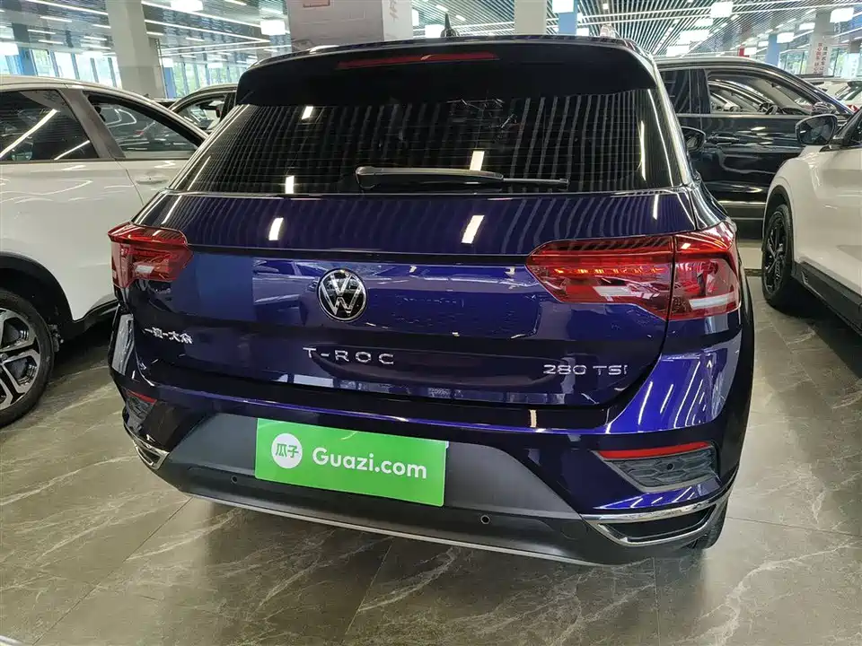 Volkswagen T-ROC exploring Songs