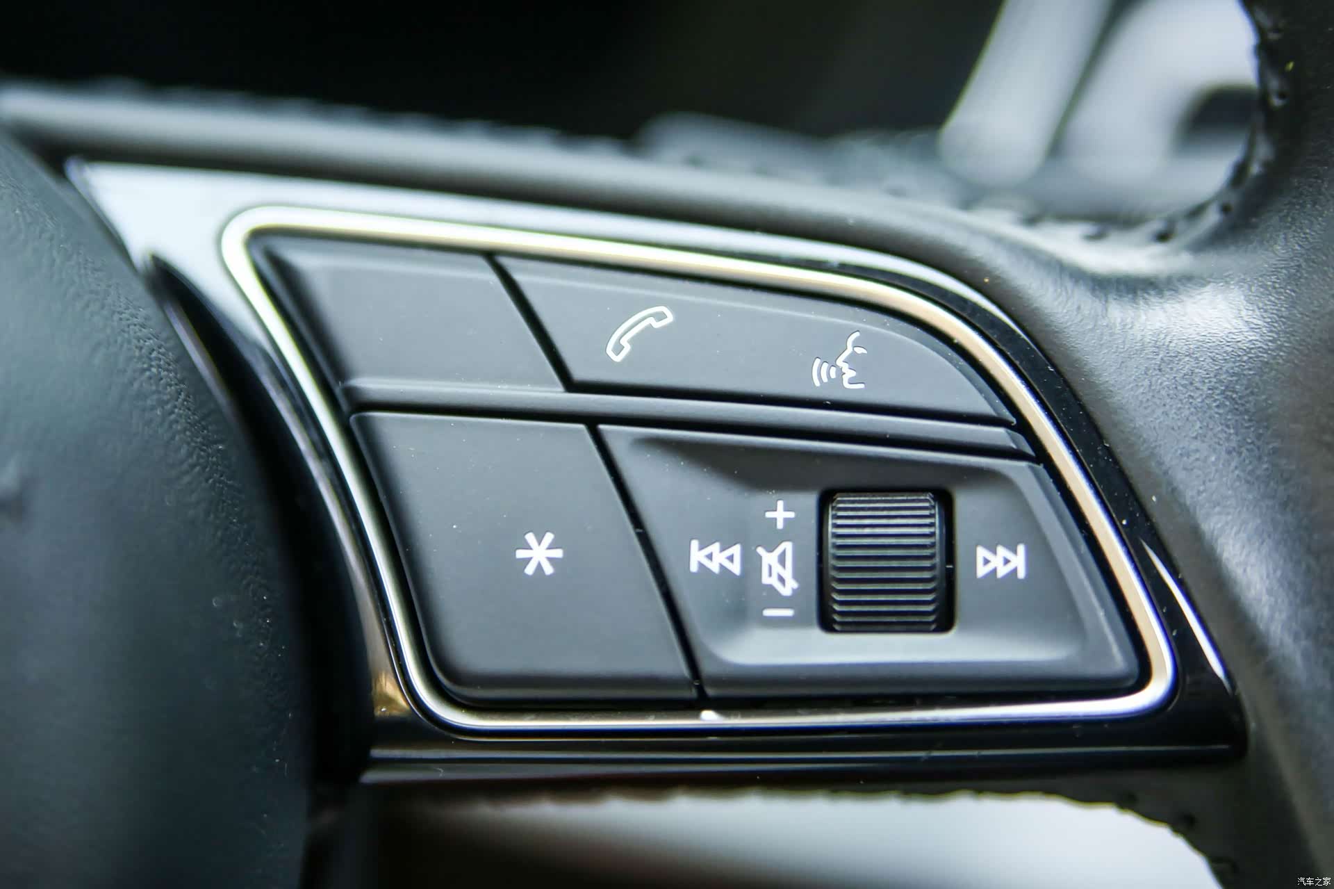 Audi A4L, 2021 26
