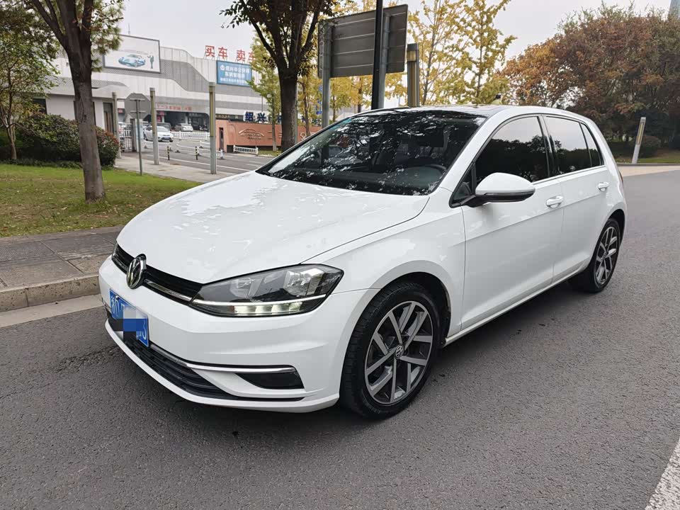 Volkswagen golf