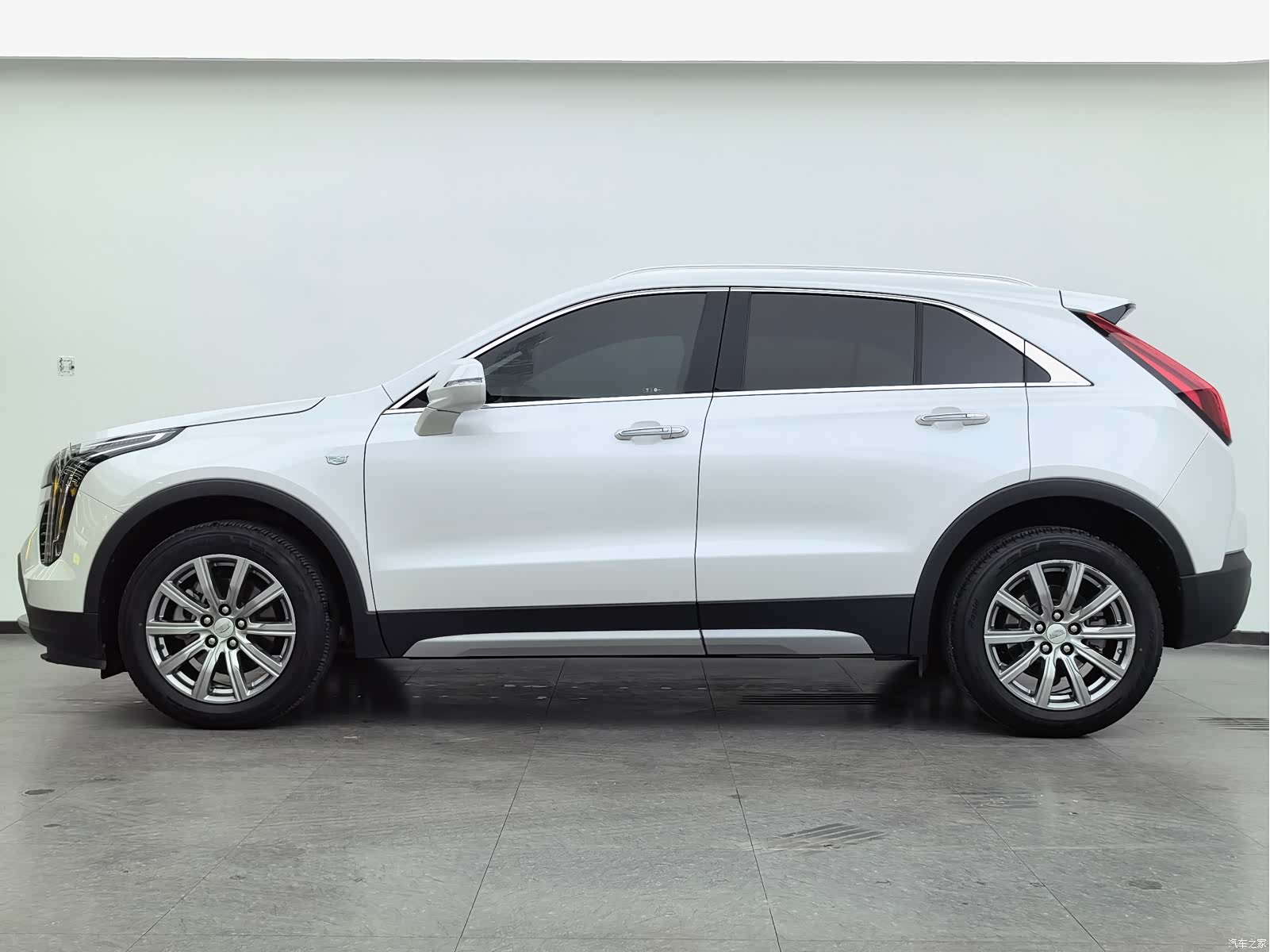 Cadillac XT4, 2019 9
