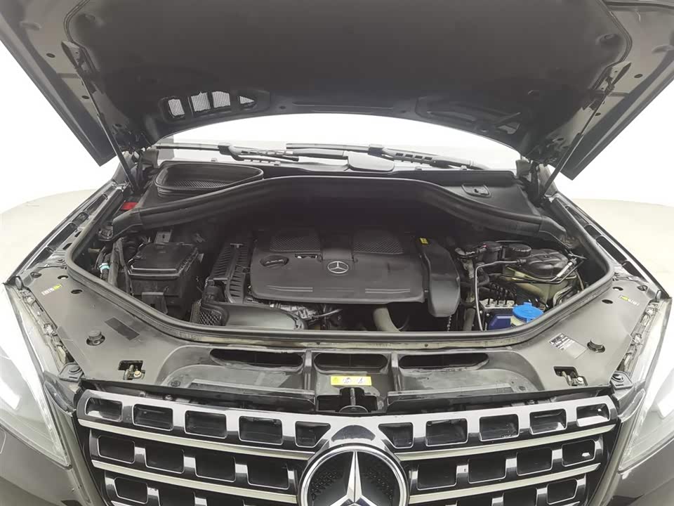 Mercedes-Benz M class