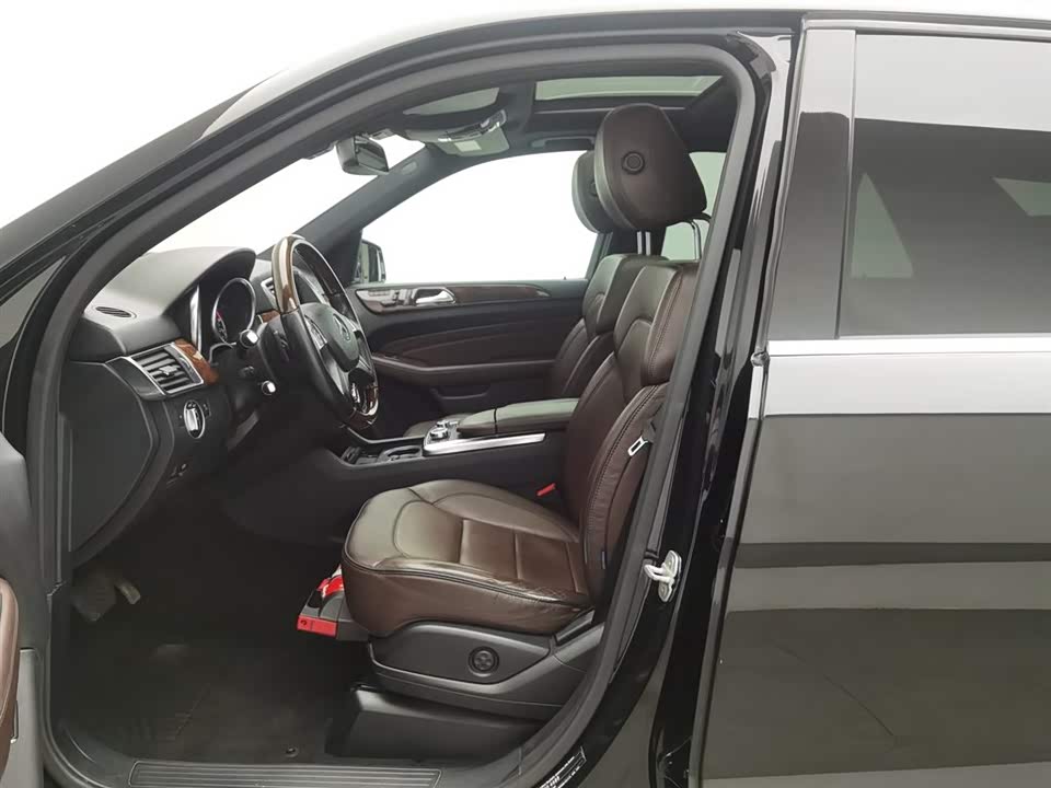 Mercedes-Benz M class