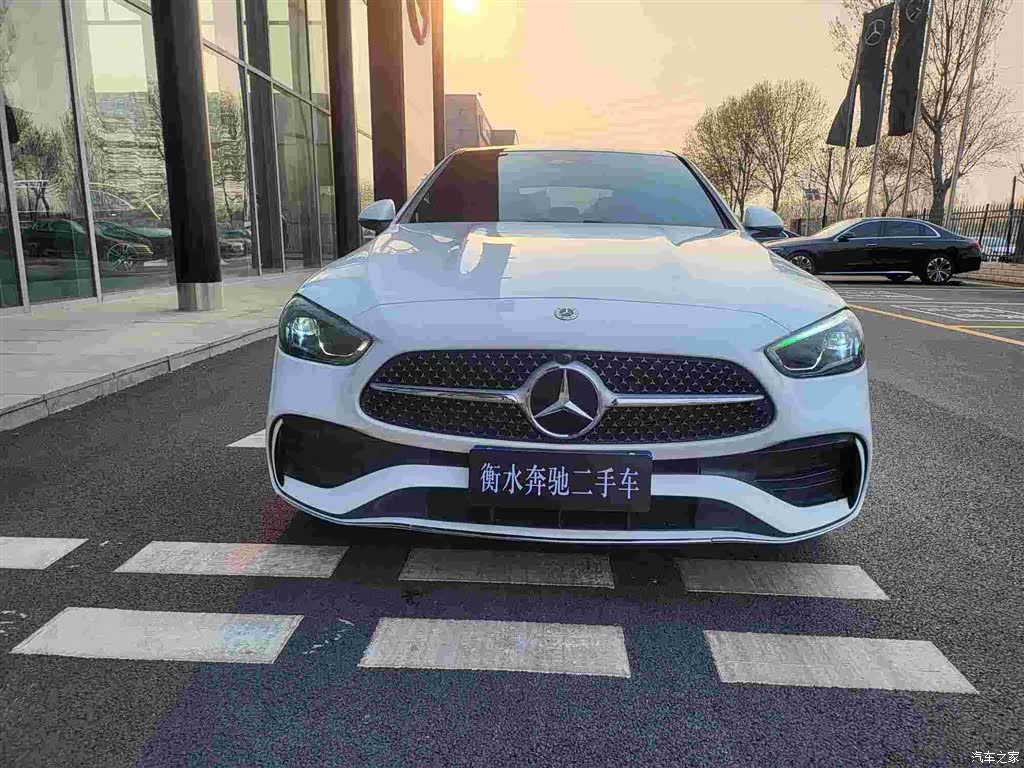 Mercedes-Benz C-Class, 2024 2