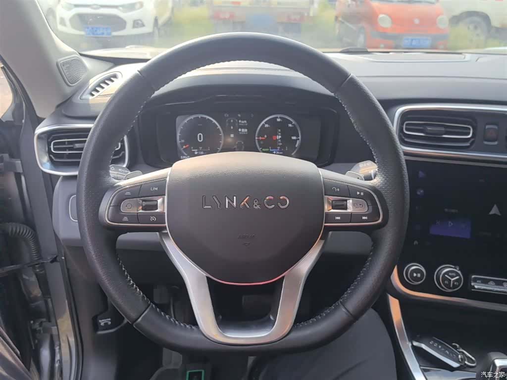 Lynk & Co 01, 2018 11