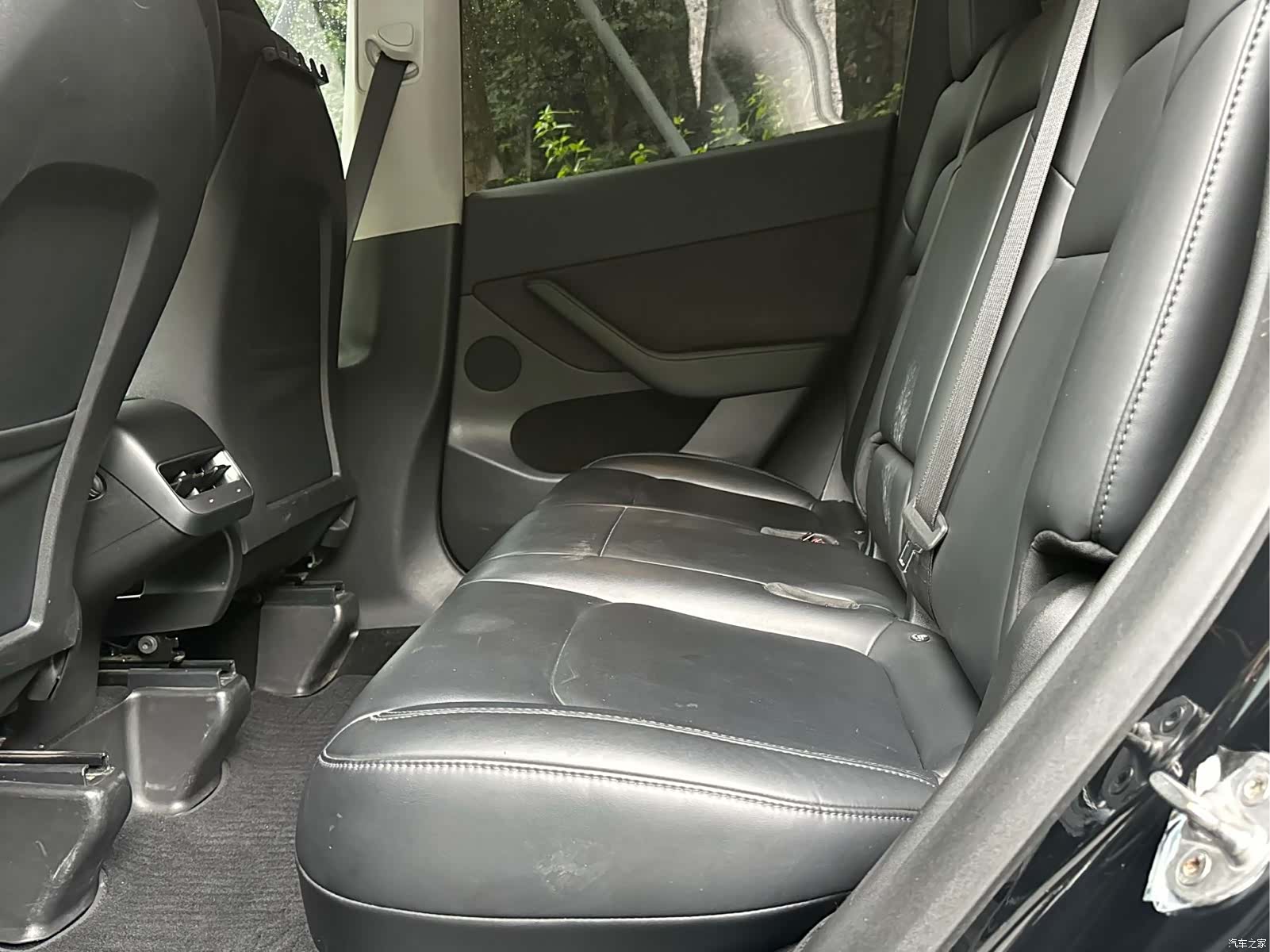 Tesla Model Y, 2022 8