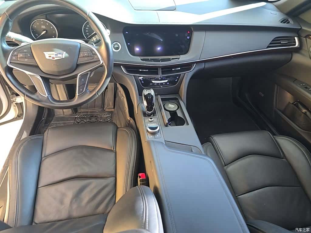 Cadillac CT6, 2021 10