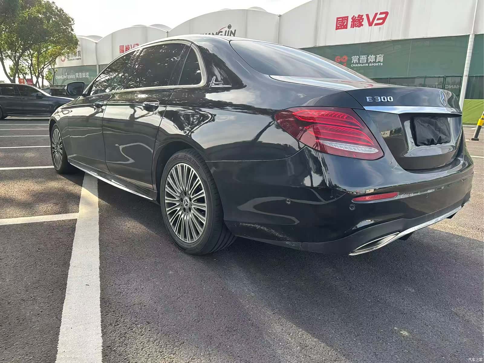 Mercedes-Benz E-Class, 2019 13