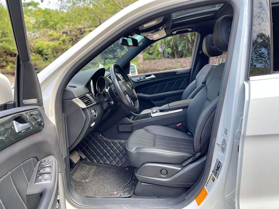 Mercedes-Benz GL grade