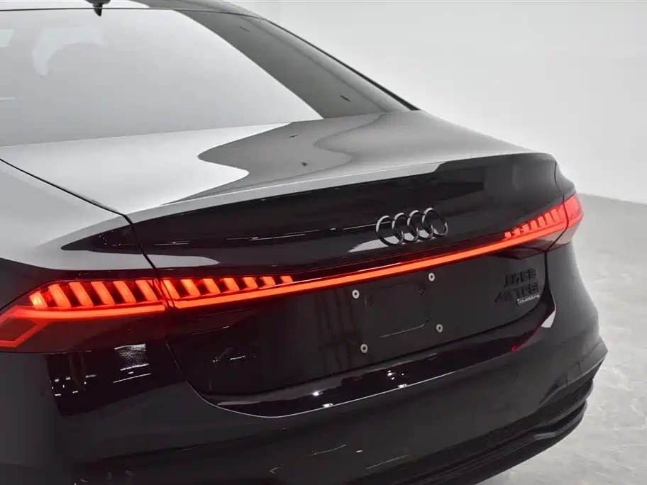 Audi A7L Audi A7L