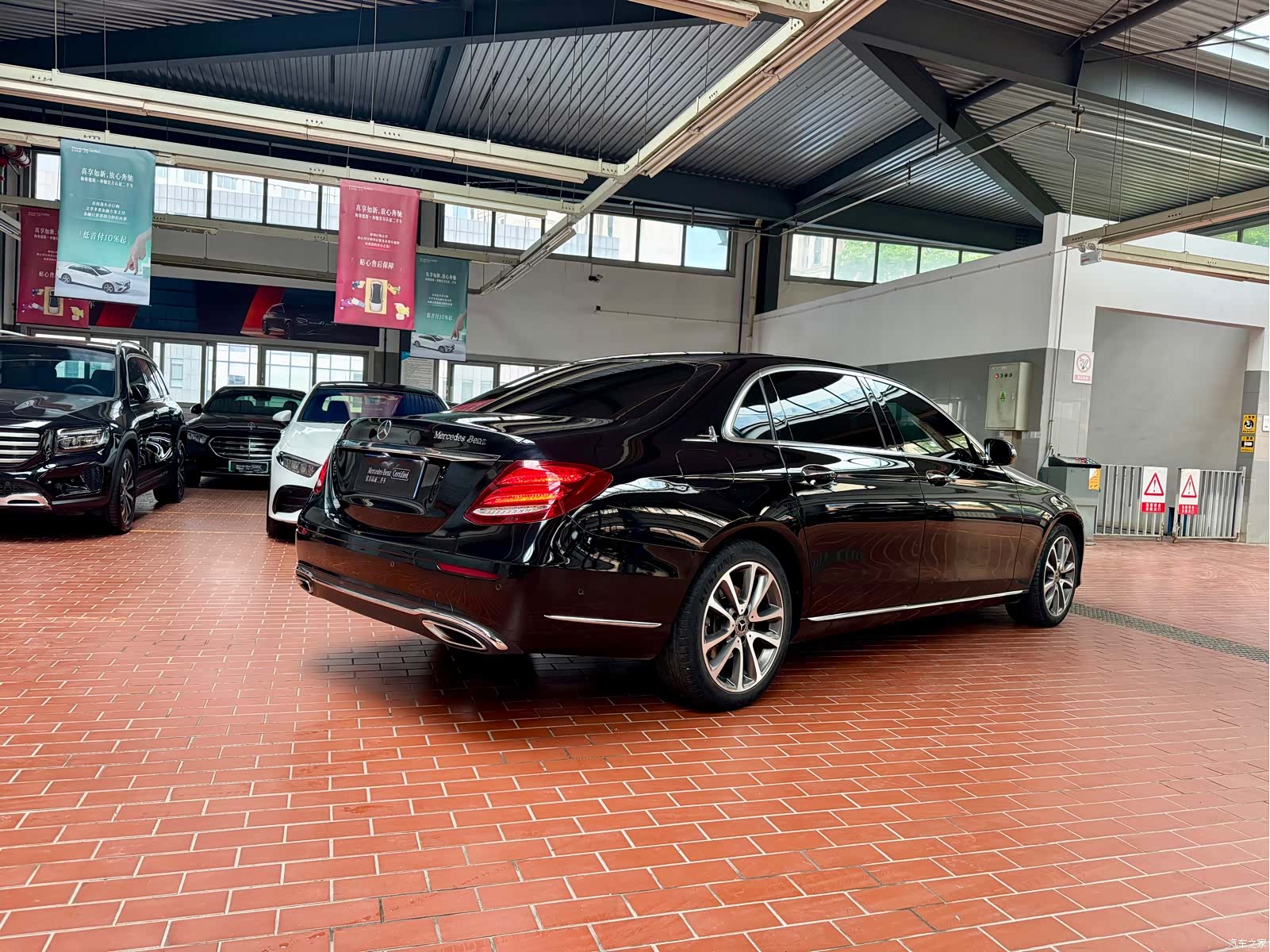 Mercedes-Benz E-Class, 2018 8