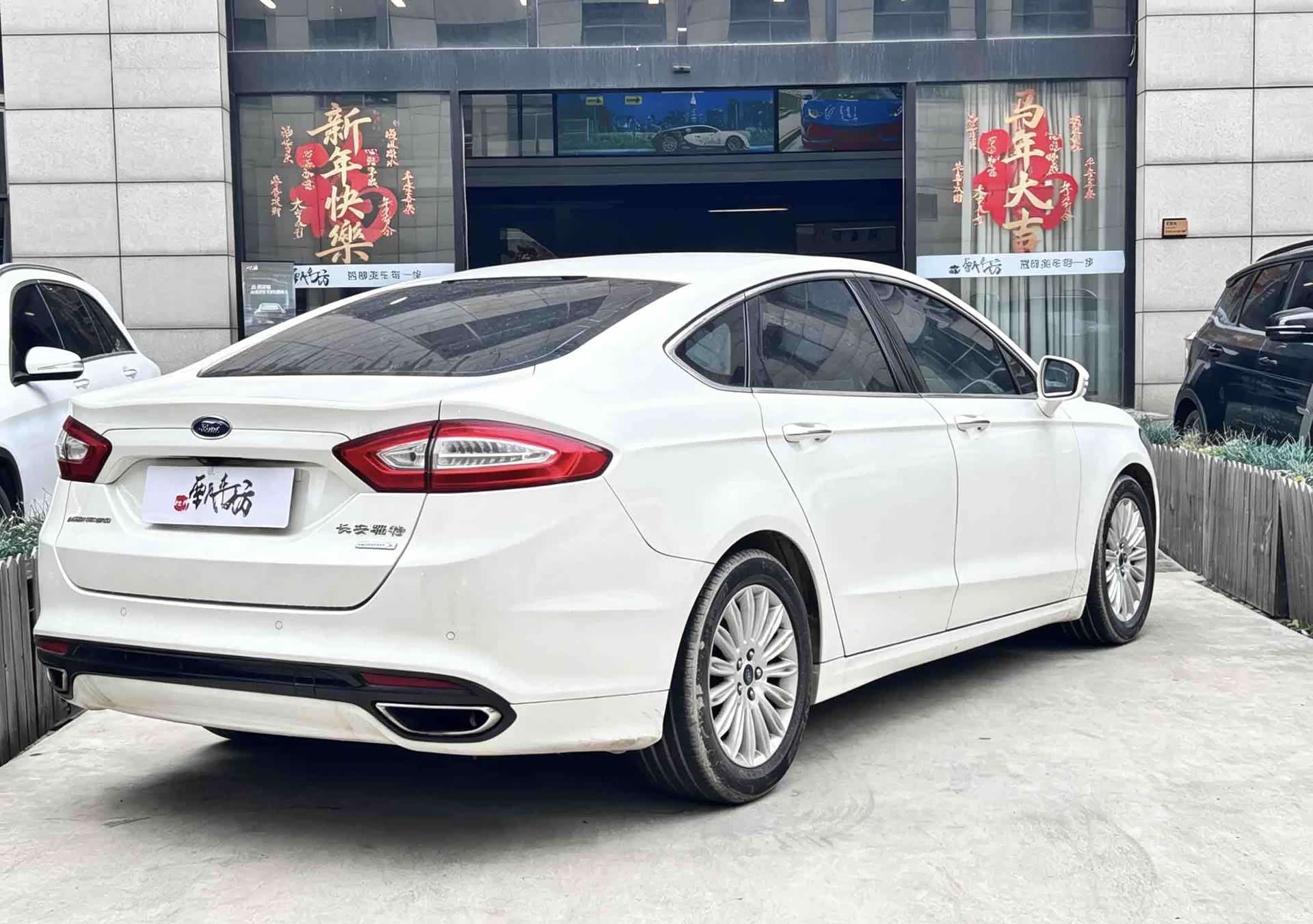 Ford Mondeo, 2015 4