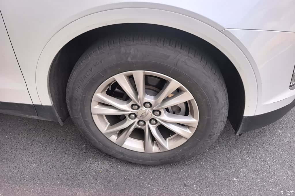 Cadillac XT5, 2019 6