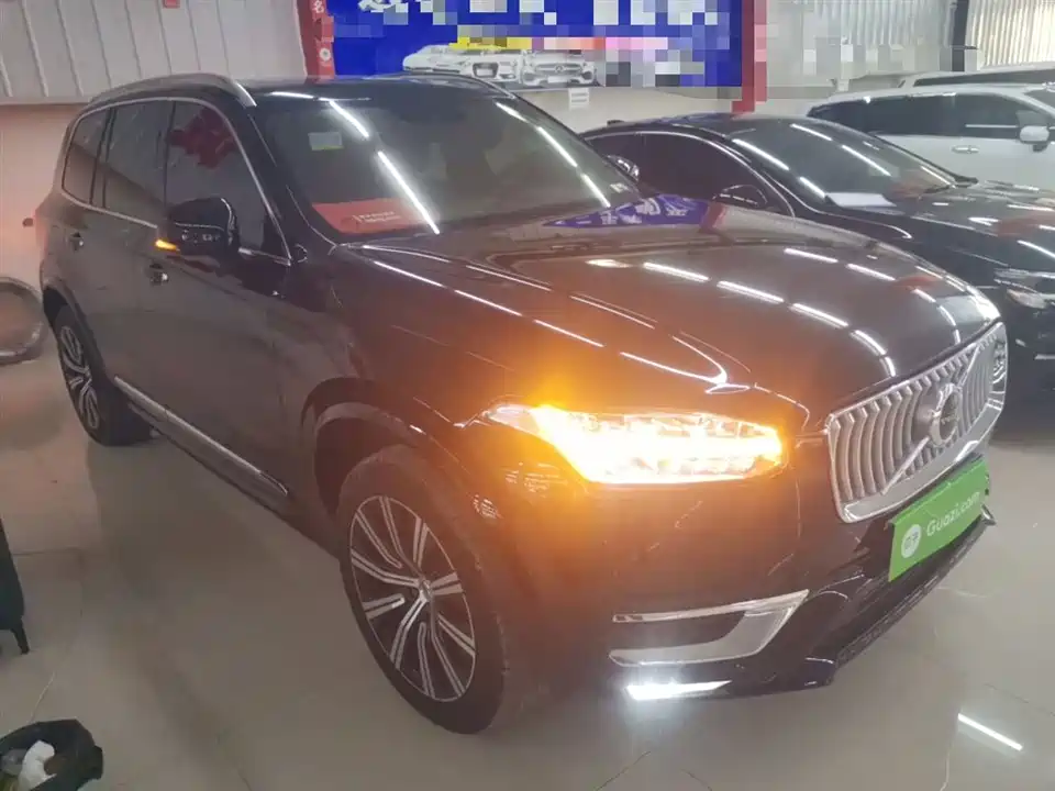 Volvo XC90