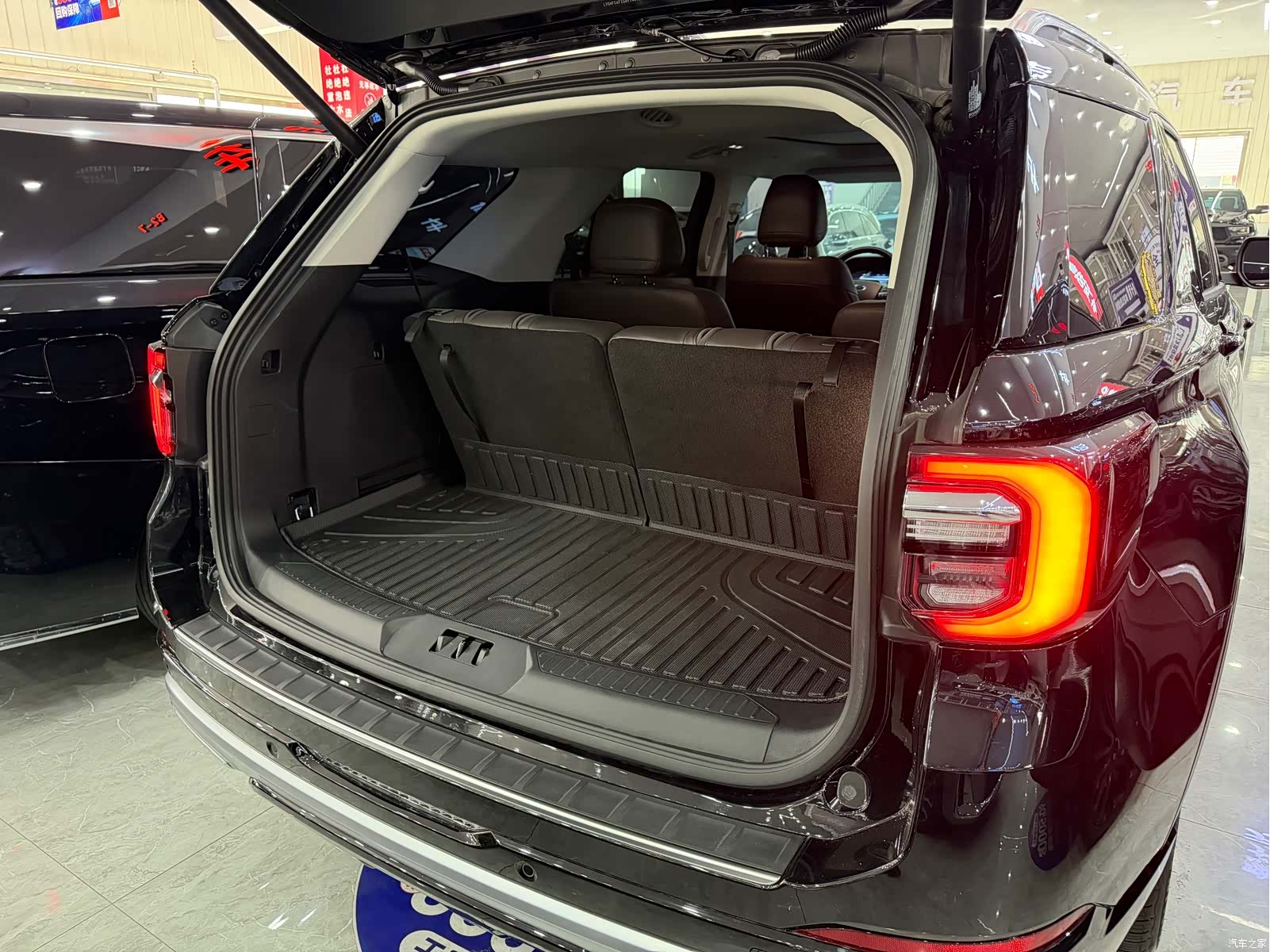 Ford Explorer, 2025 16