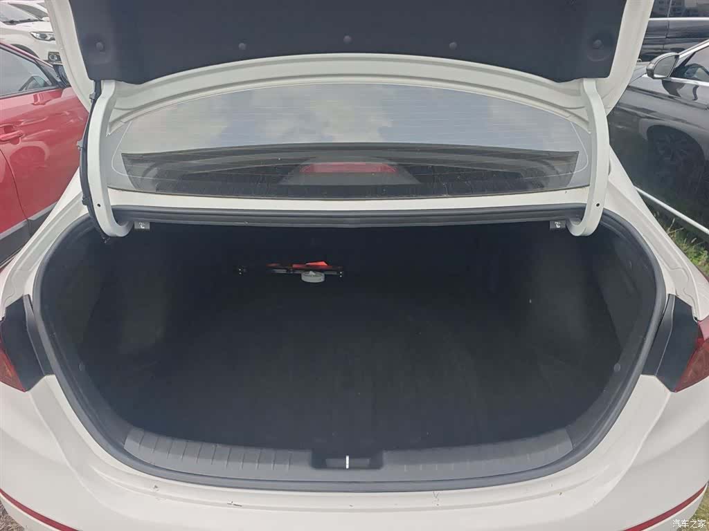 Kia K3, 2021 10
