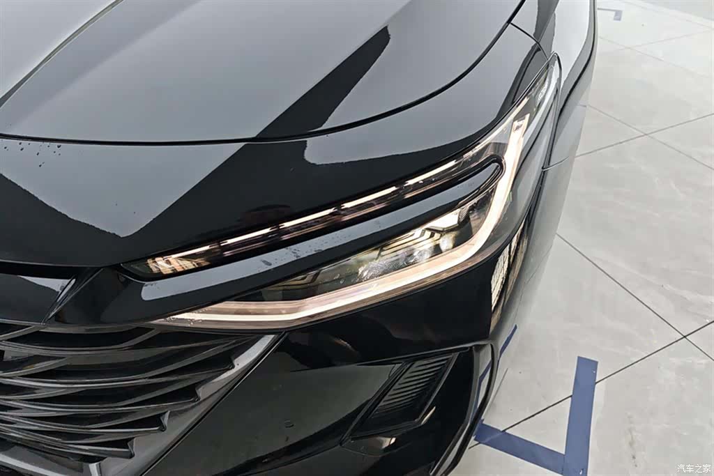 Chery Arrizo 8, 2024 все фото