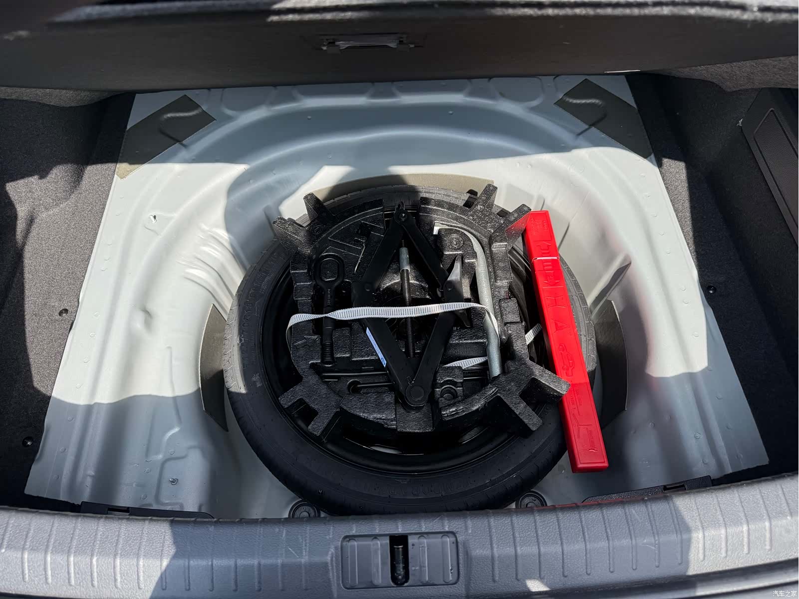 Volkswagen Magotan, 2019 31