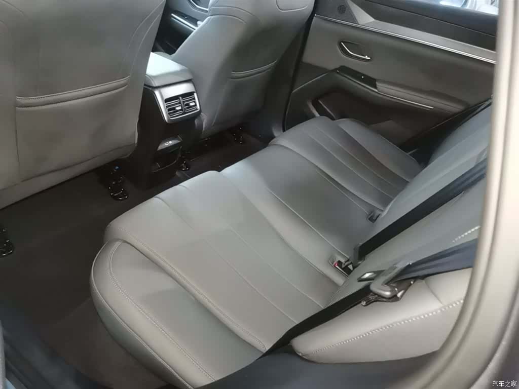 BYD Song, 2025 17