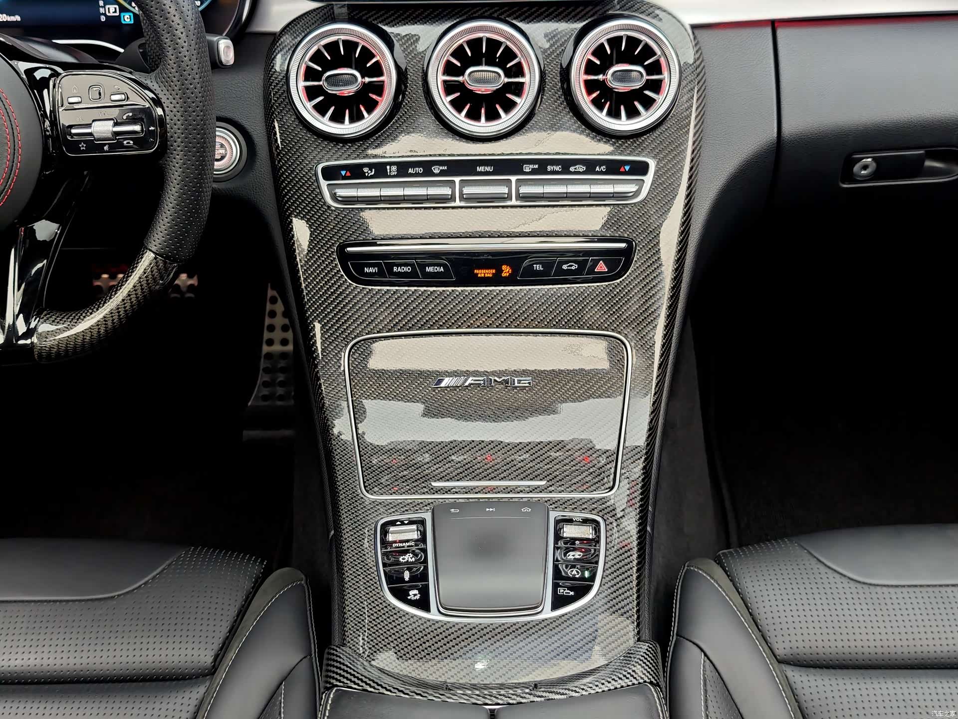 Mercedes-Benz C-Class, 2019 12