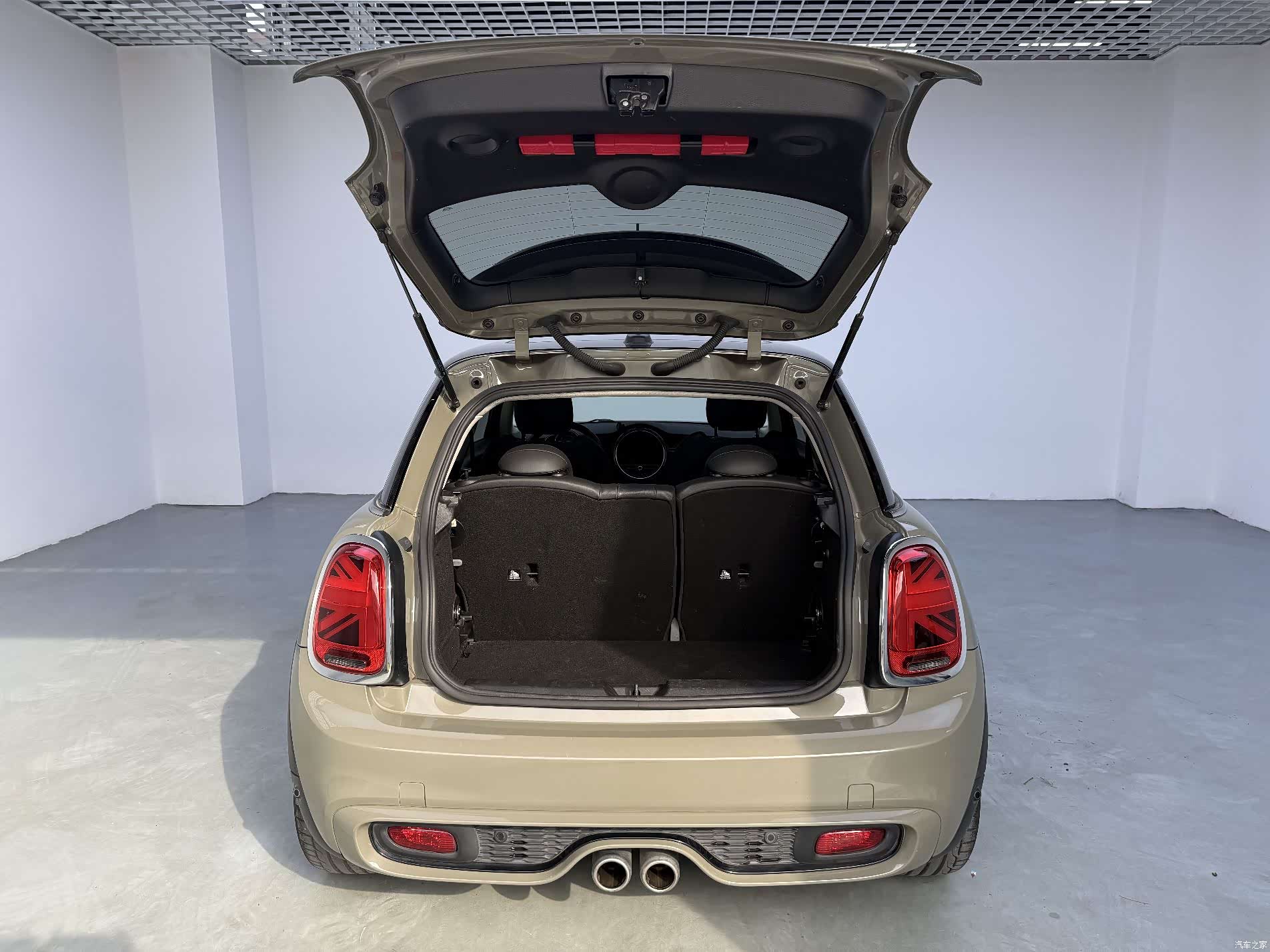 Mini Cooper, 2020 14