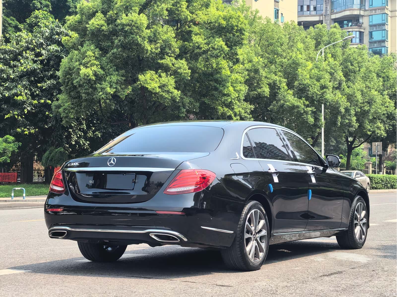 Mercedes-Benz E-Class, 2019 14
