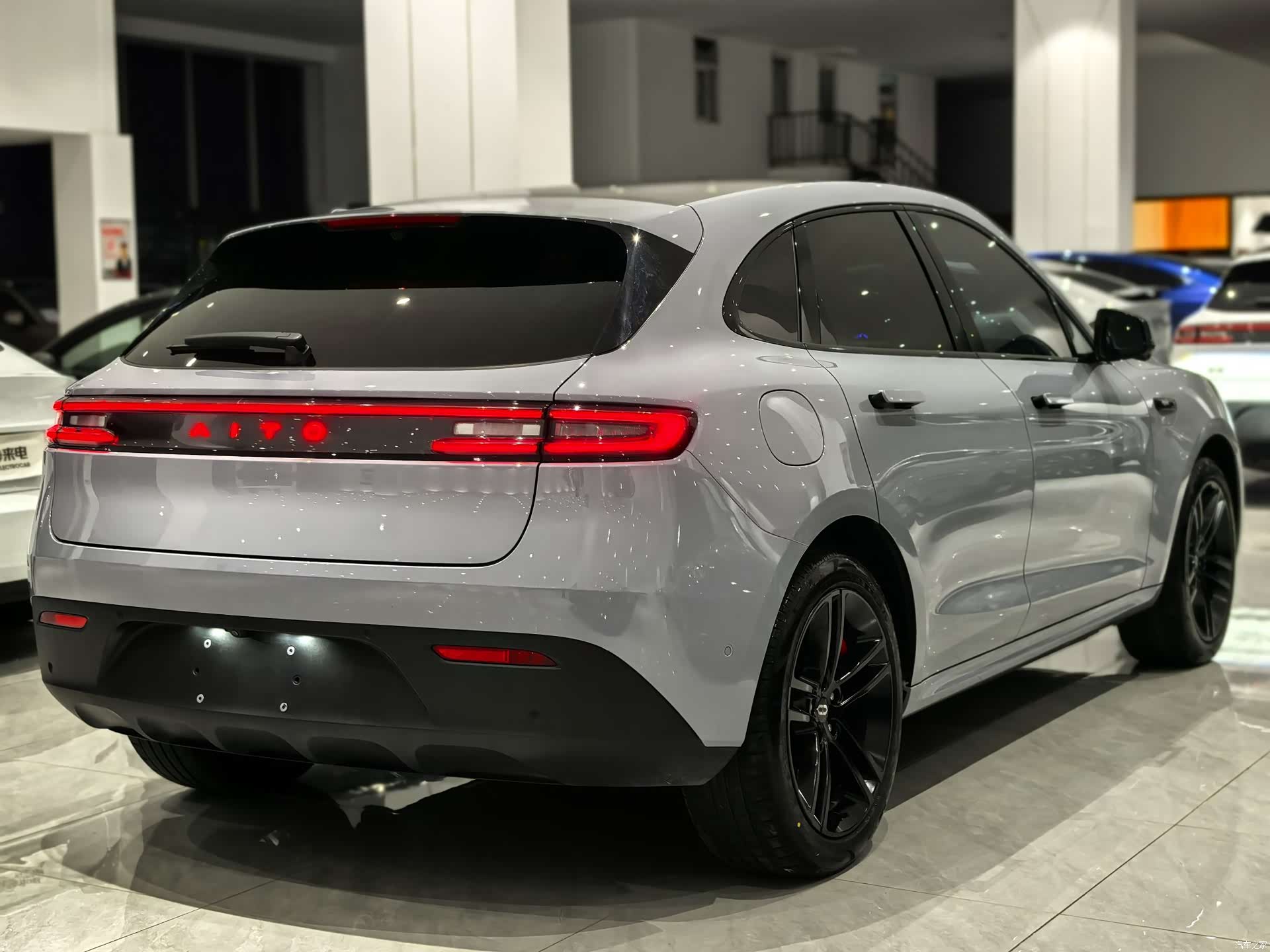 AITO M5, 2024 4