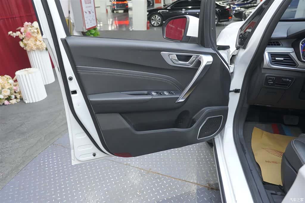 Geely X3, 2020 9