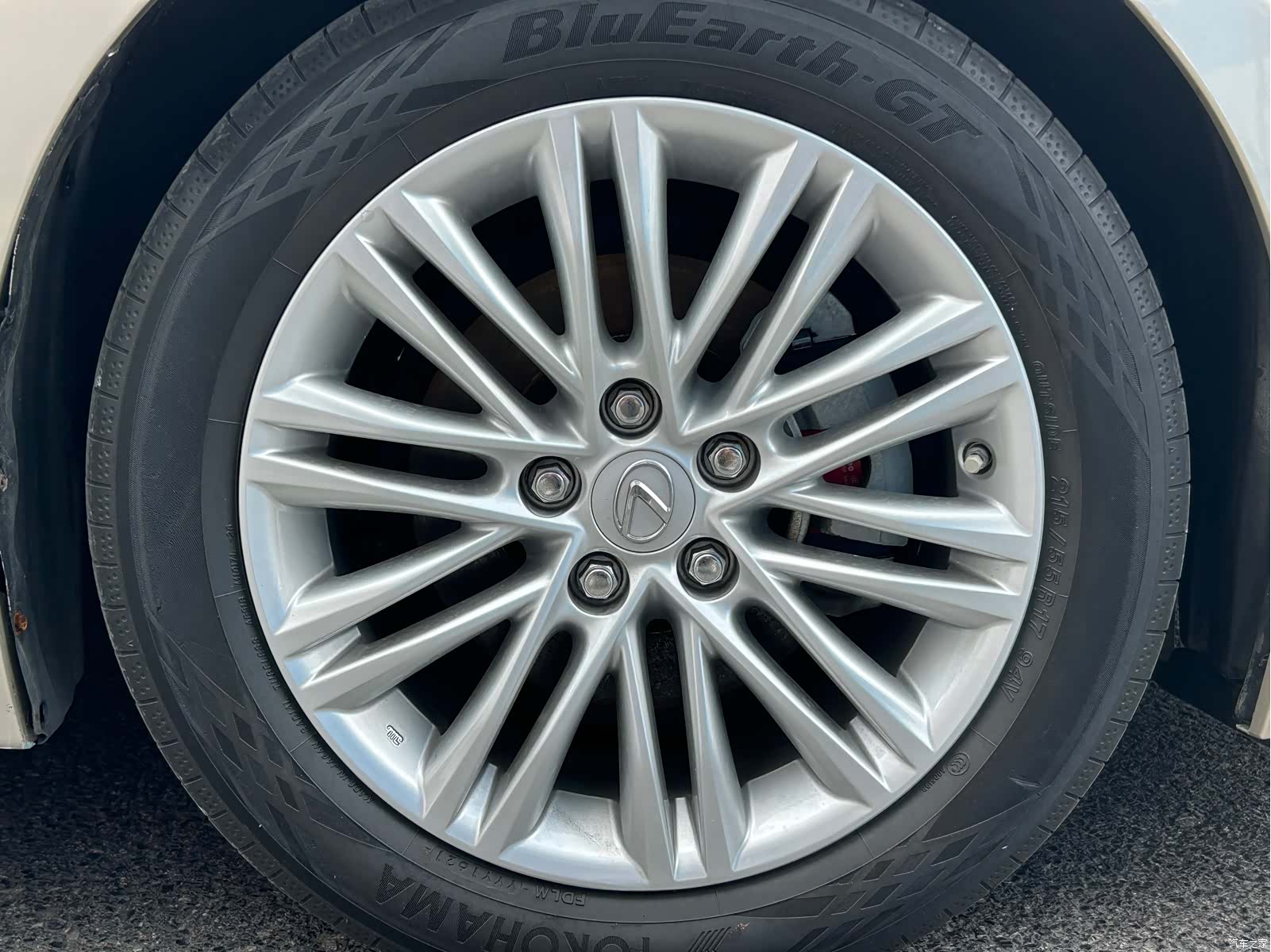Lexus ES, 2017 15