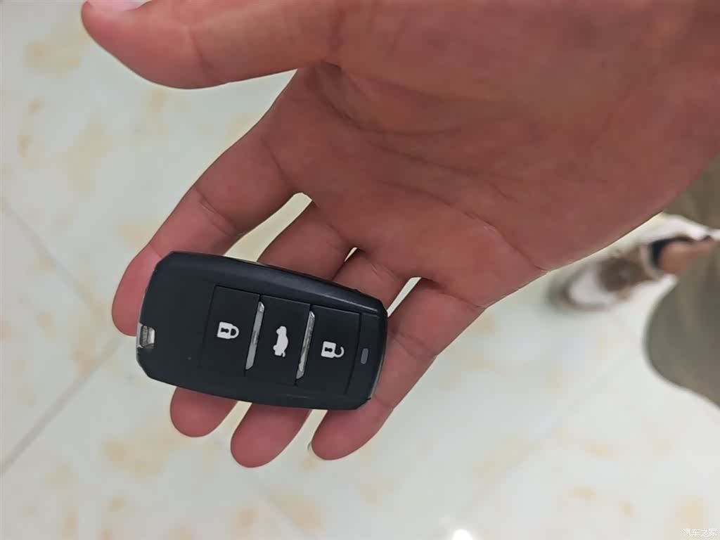 Changan V7, 2017 9