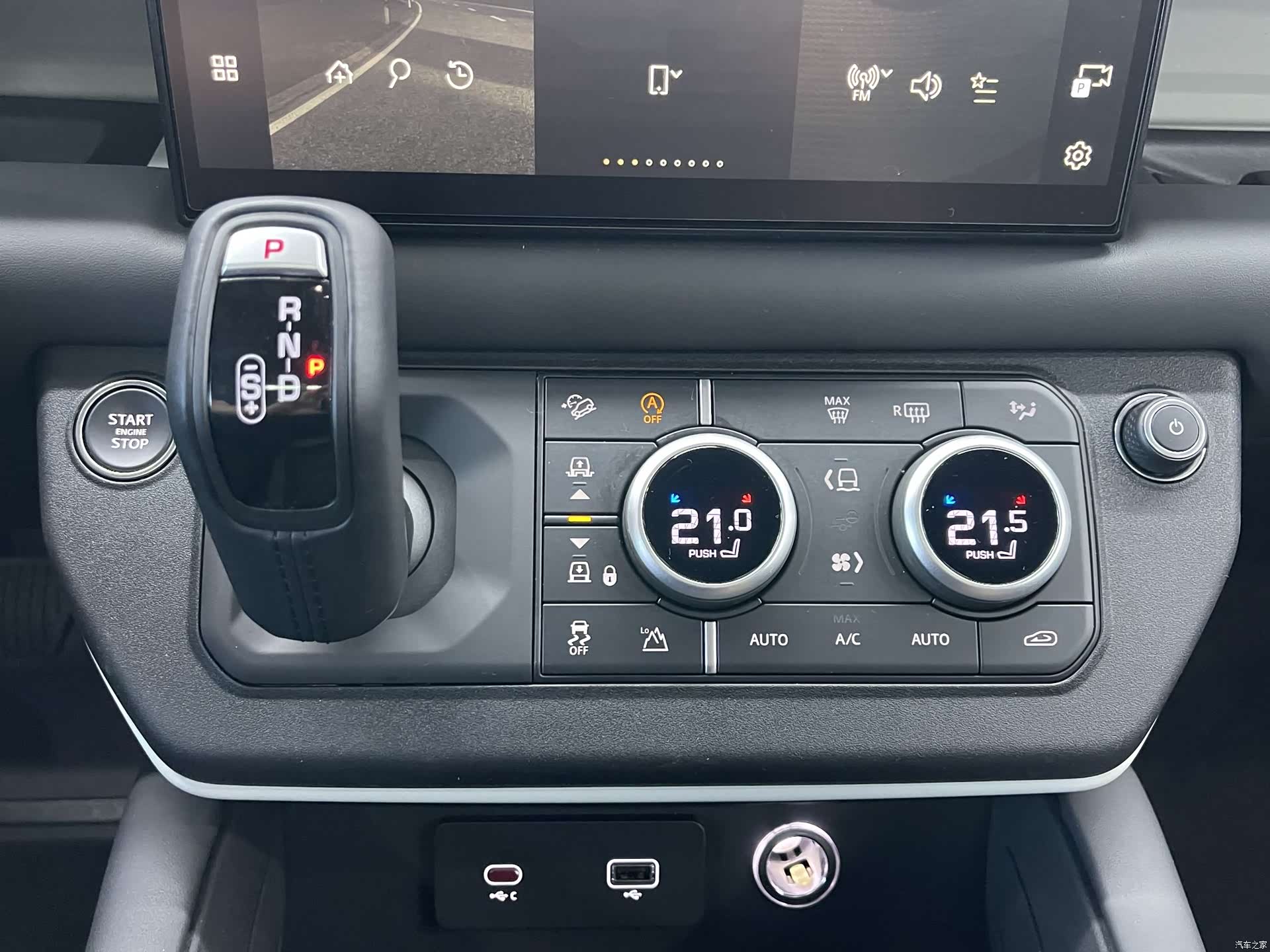 Land Rover Defender, 2024 10