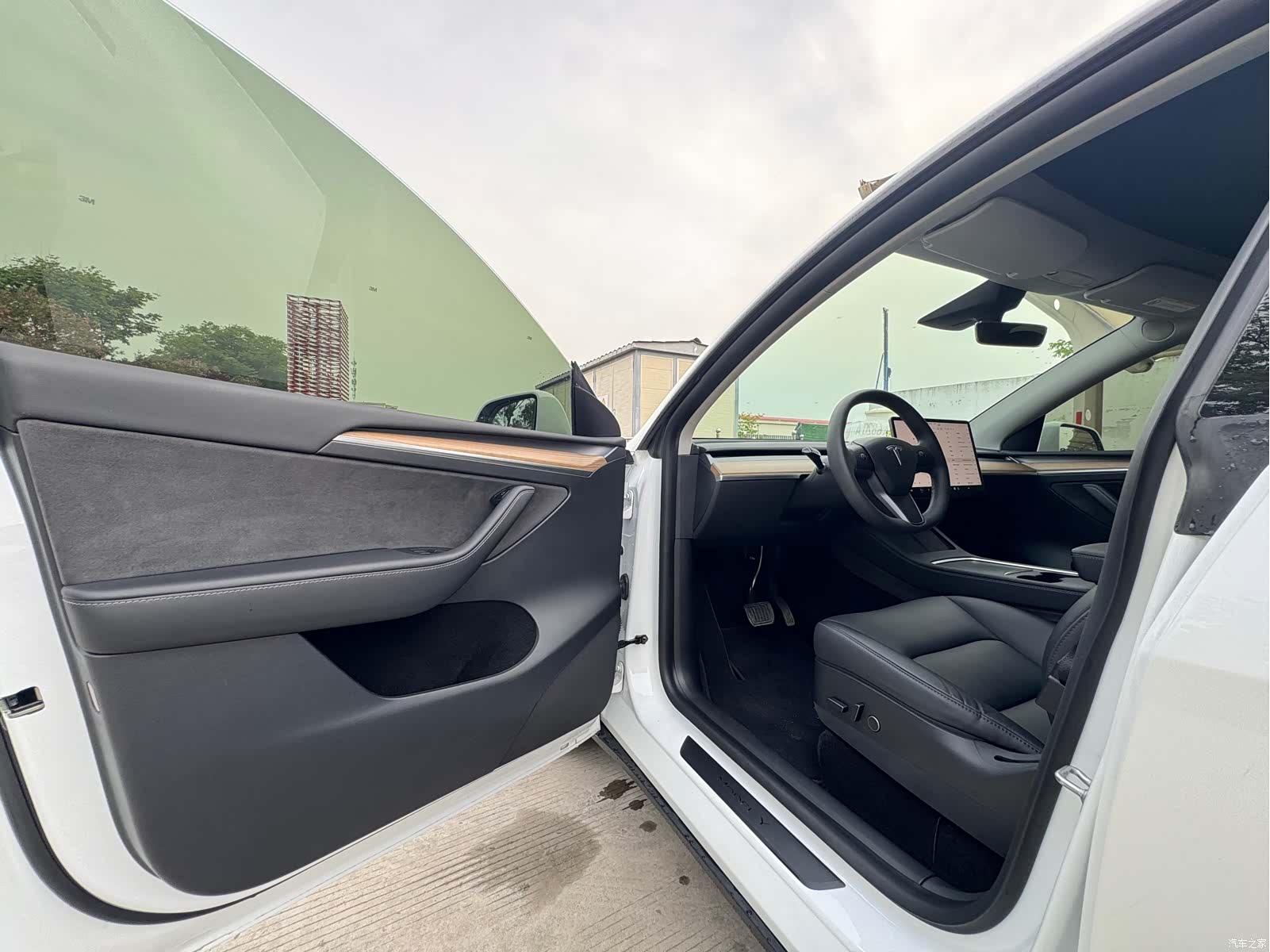 Tesla Model Y, 2022 14