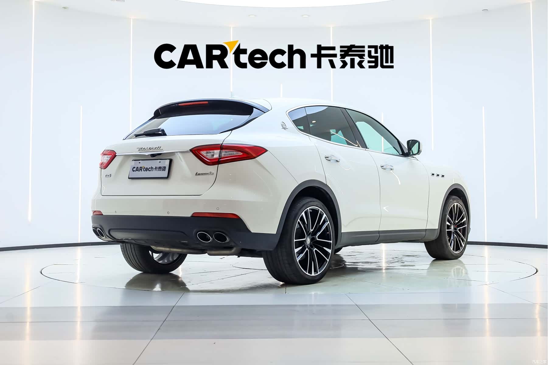 Maserati Levante, 2019 все фото